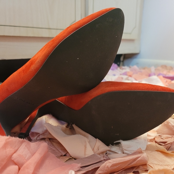 Sold - Picture 2 of 6